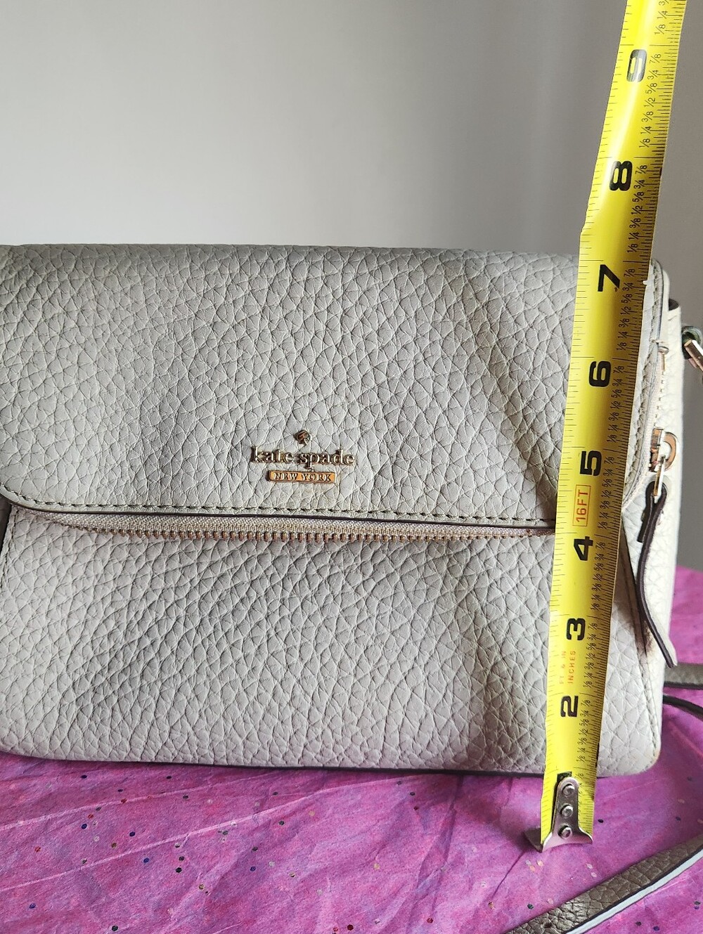 Kate Spade New York Carter Street Berrin Crossbody Bag, EUC - Picture 8 of 11